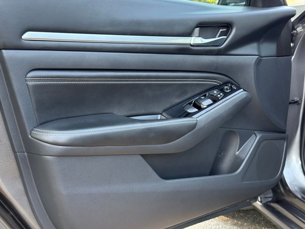 2022 Nissan Altima 2.5 SV Nissan Certified