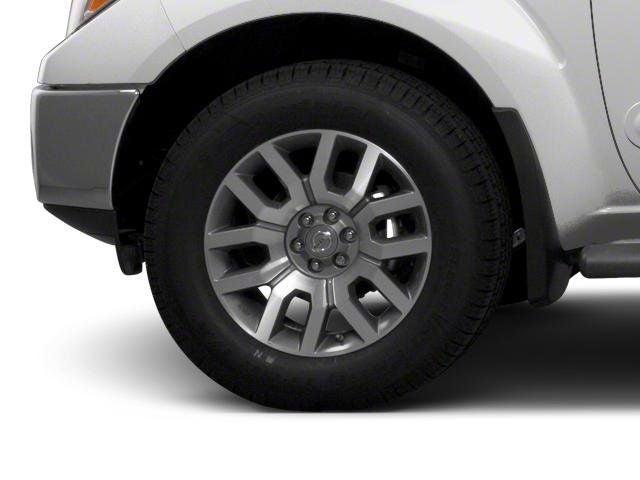 2010 Nissan Frontier LE