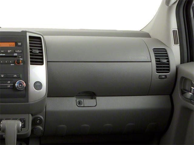 2010 Nissan Frontier LE