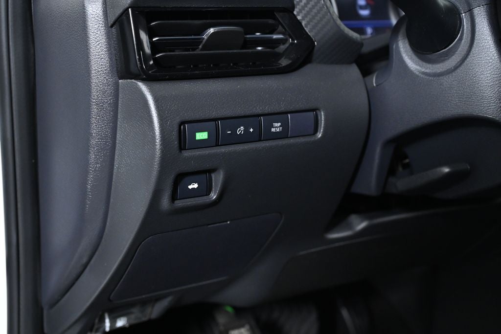 2023 Nissan Sentra SR Nissan Certified