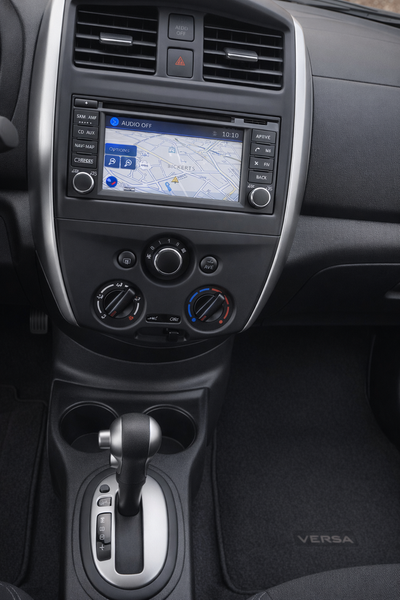 2016 Nissan Versa 1.6 SL