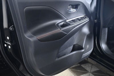 2025 Nissan Versa 1.6 SR Nissan Certified