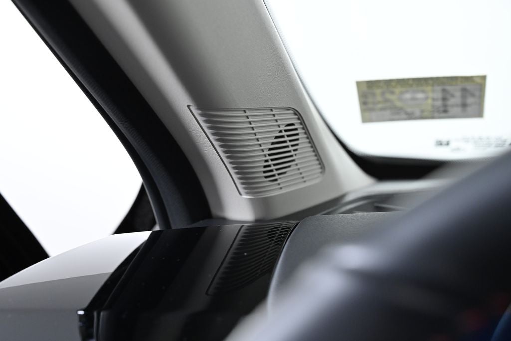 2025 Nissan Kicks SR Nissan Certified