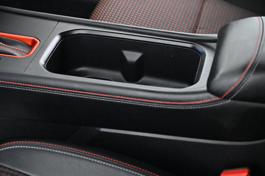 2025 Nissan Kicks SR Nissan Certified