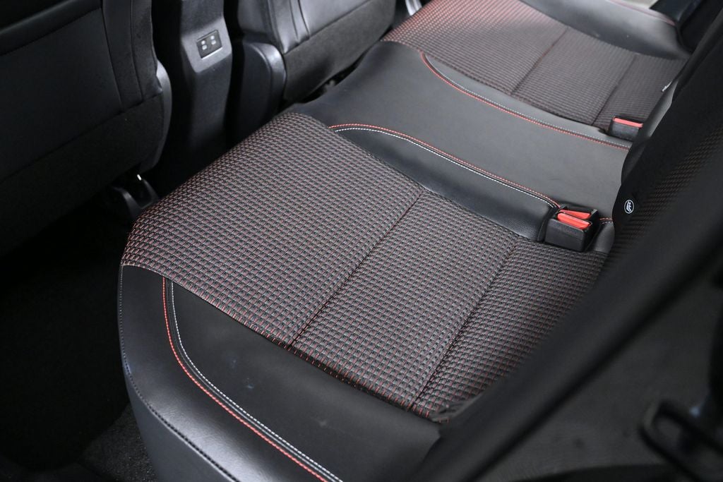 2025 Nissan Kicks SR Nissan Certified