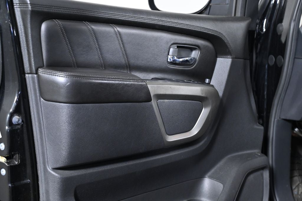 2015 Nissan Armada SL