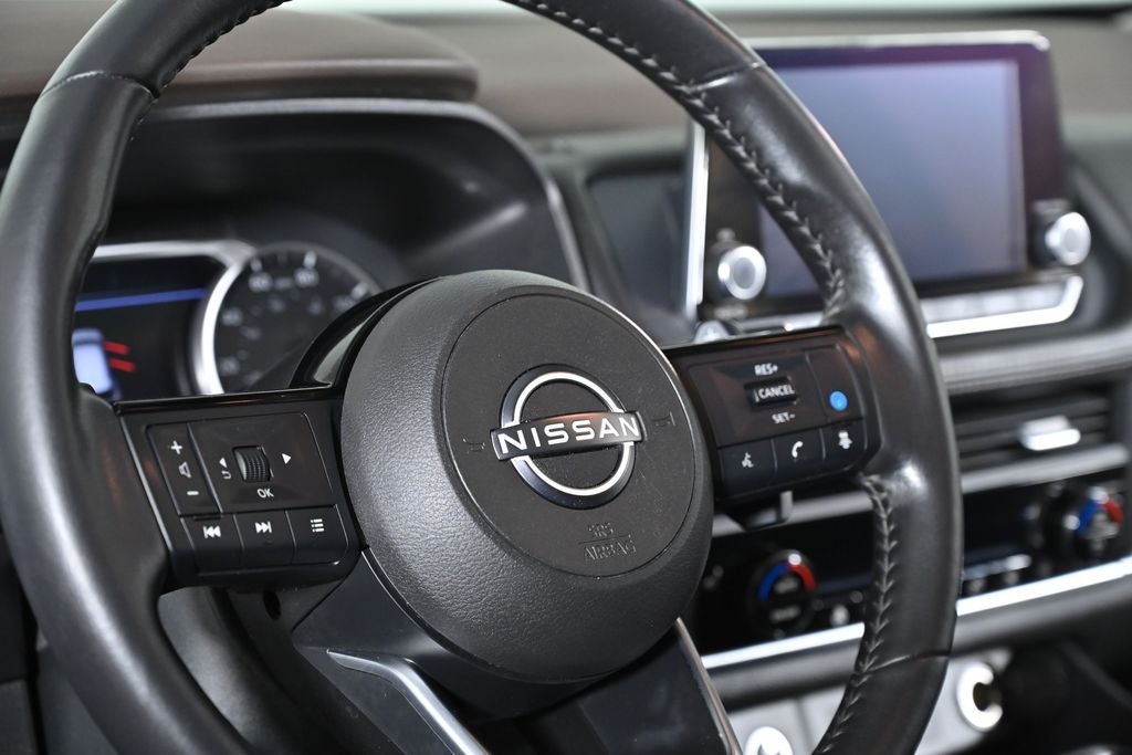 2023 Nissan Rogue SV Premium