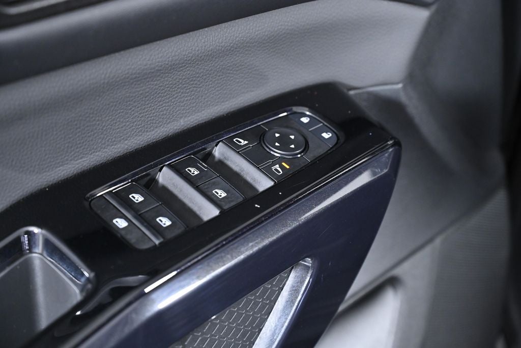 2022 Nissan Pathfinder S Nissan Certified