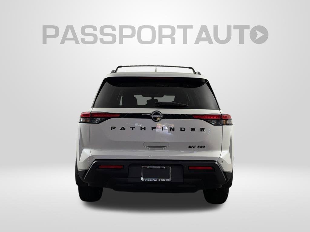 2023 Nissan Pathfinder SV