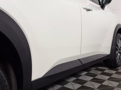 2023 Nissan Pathfinder SV
