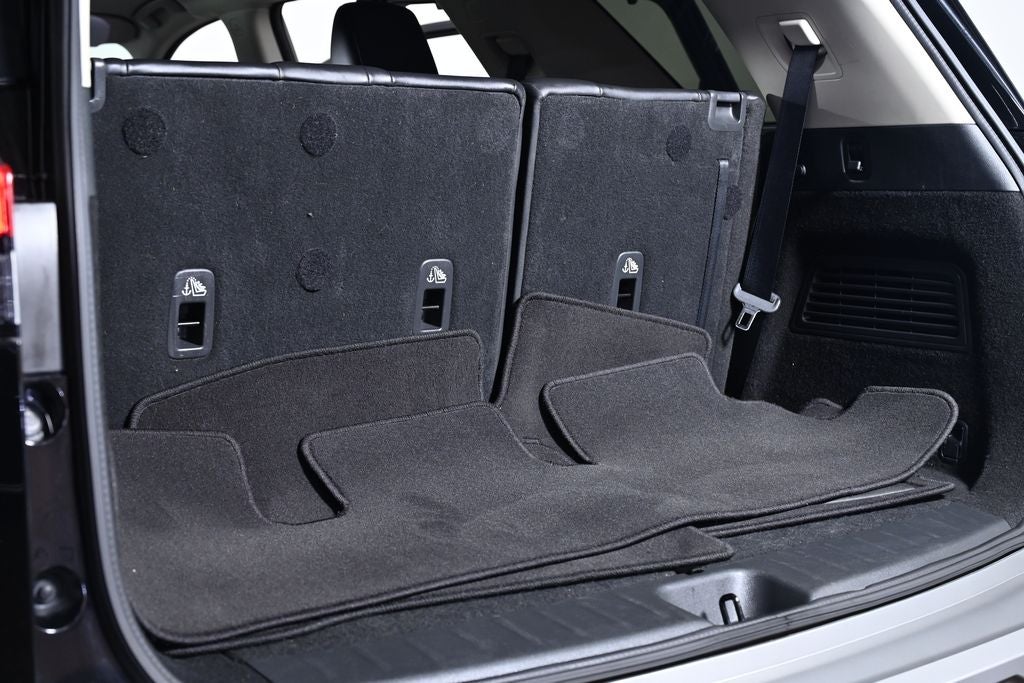 2022 Nissan Pathfinder SL Certified Select