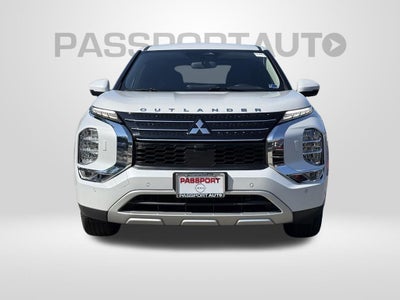 2023 Mitsubishi Outlander SE