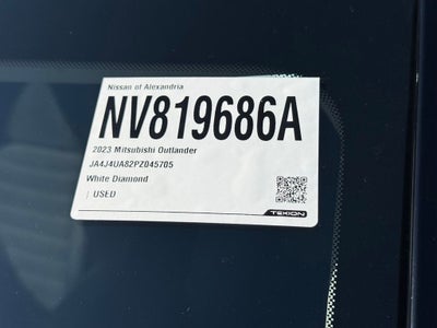 2023 Mitsubishi Outlander SE