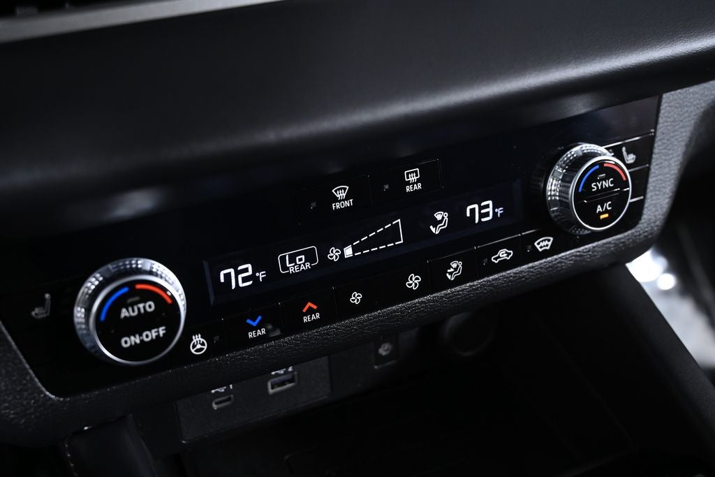 2024 Mitsubishi Outlander SEL