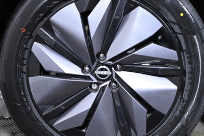 2023 Nissan Ariya VENTURE+