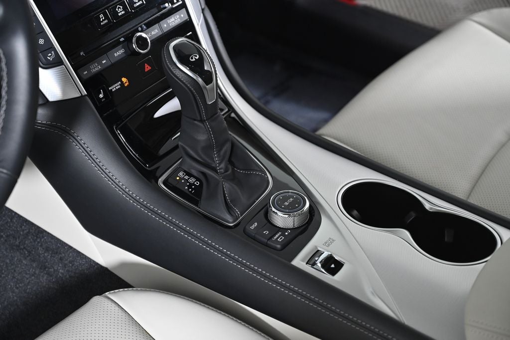 2023 INFINITI Q50 LUXE