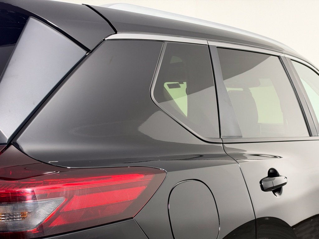 2023 Nissan Rogue SV Premium Nissan Certified