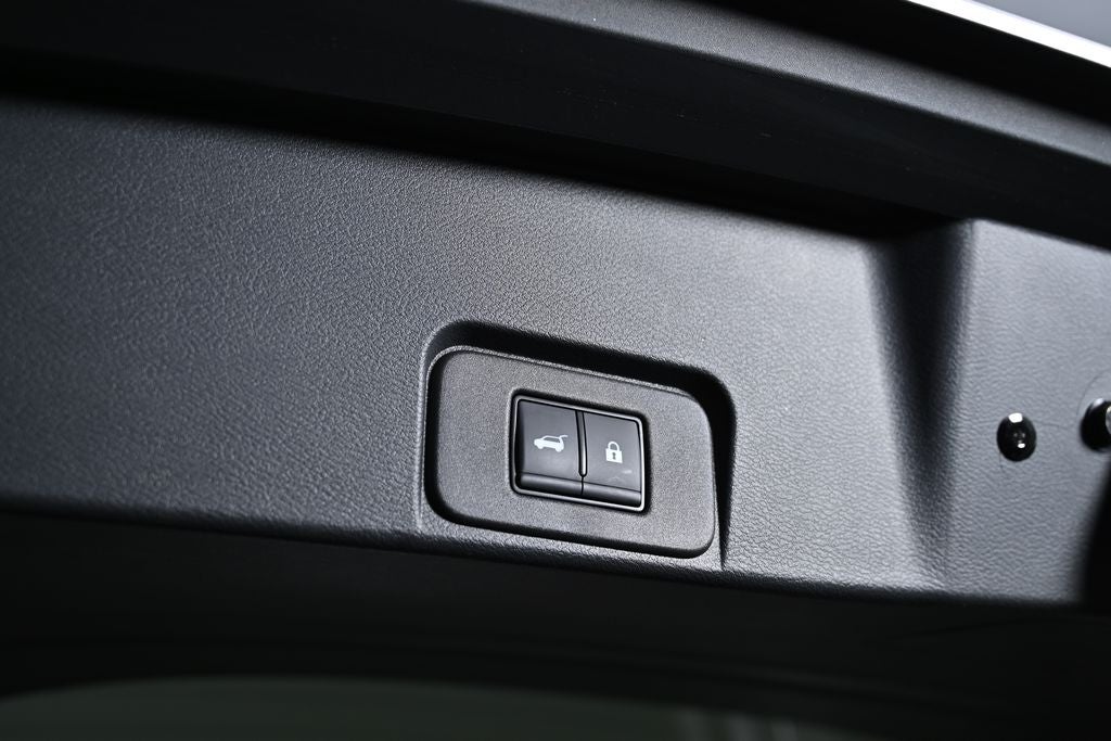 2024 Nissan Rogue SV Premium Nissan Certified