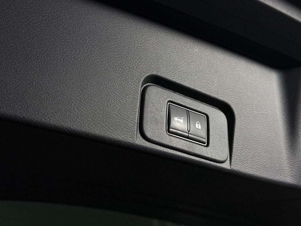 2023 Nissan Rogue SL Nissan Certified