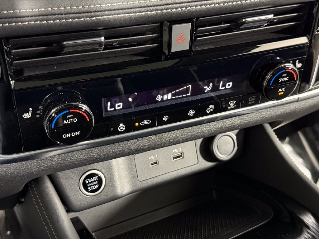 2023 Nissan Rogue SL Nissan Certified