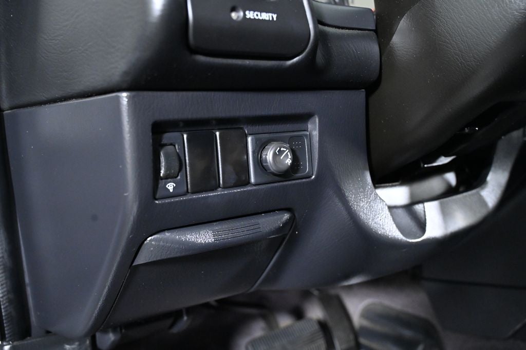 2004 Nissan Pathfinder SE