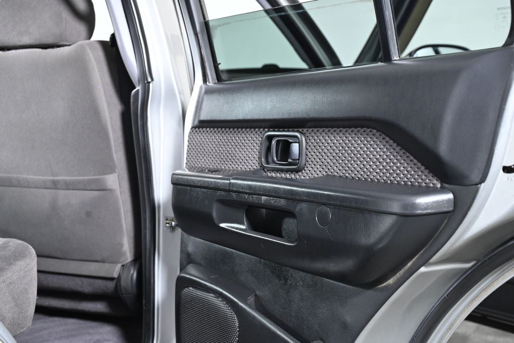 2004 Nissan Pathfinder SE