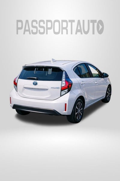 2018 Toyota Prius c Four