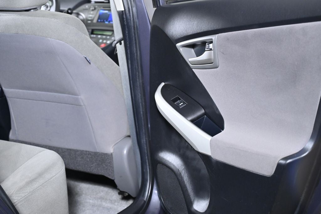 2014 Toyota Prius Two
