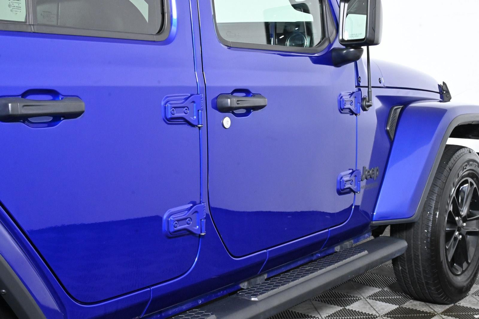 2020 Jeep Wrangler Unlimited Sahara Altitude