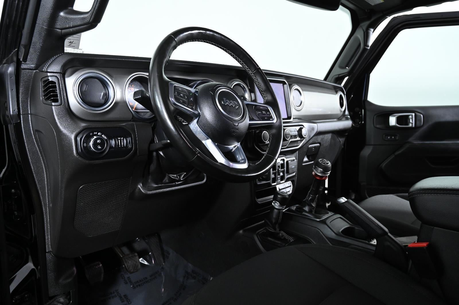 2022 Jeep Gladiator Overland