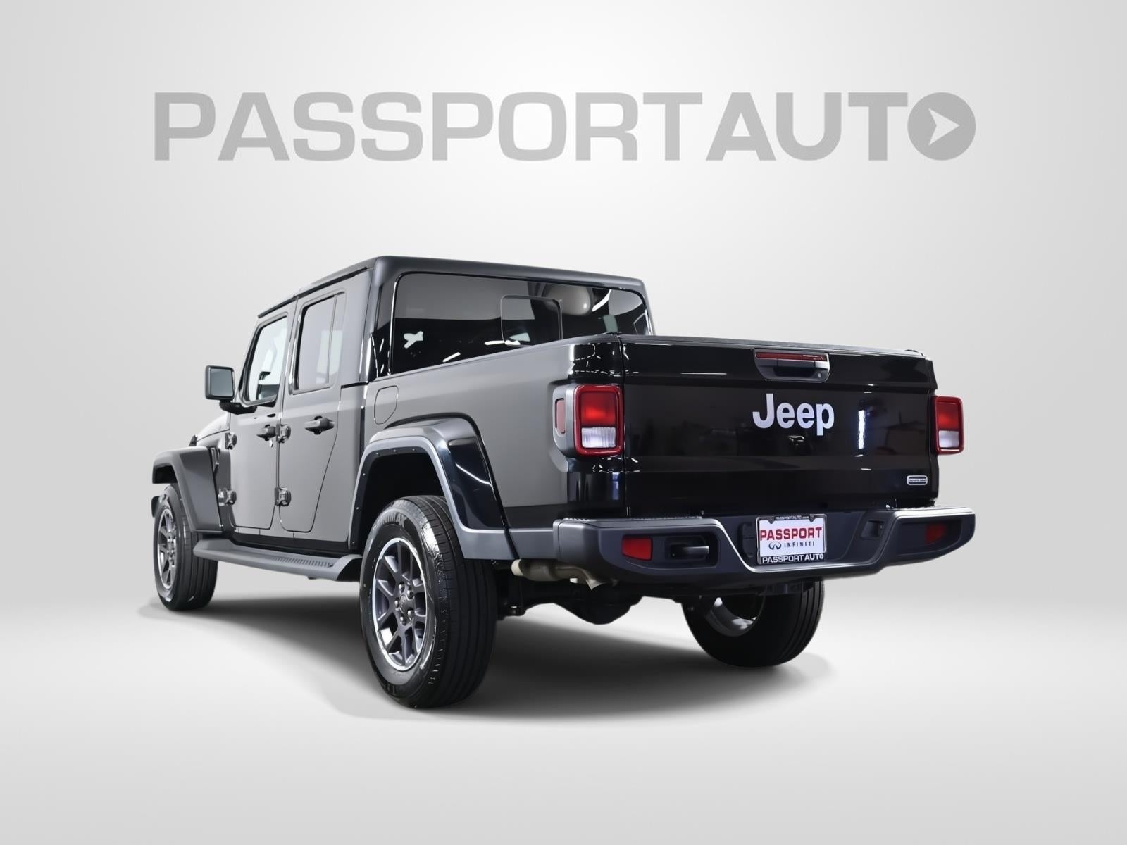 2022 Jeep Gladiator Overland