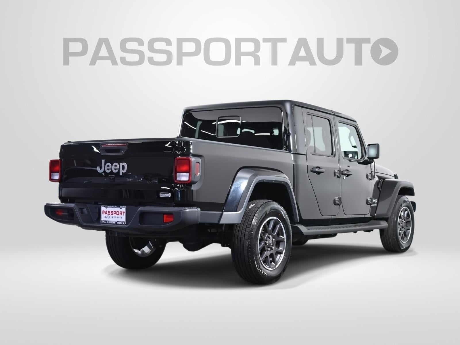 2022 Jeep Gladiator Overland