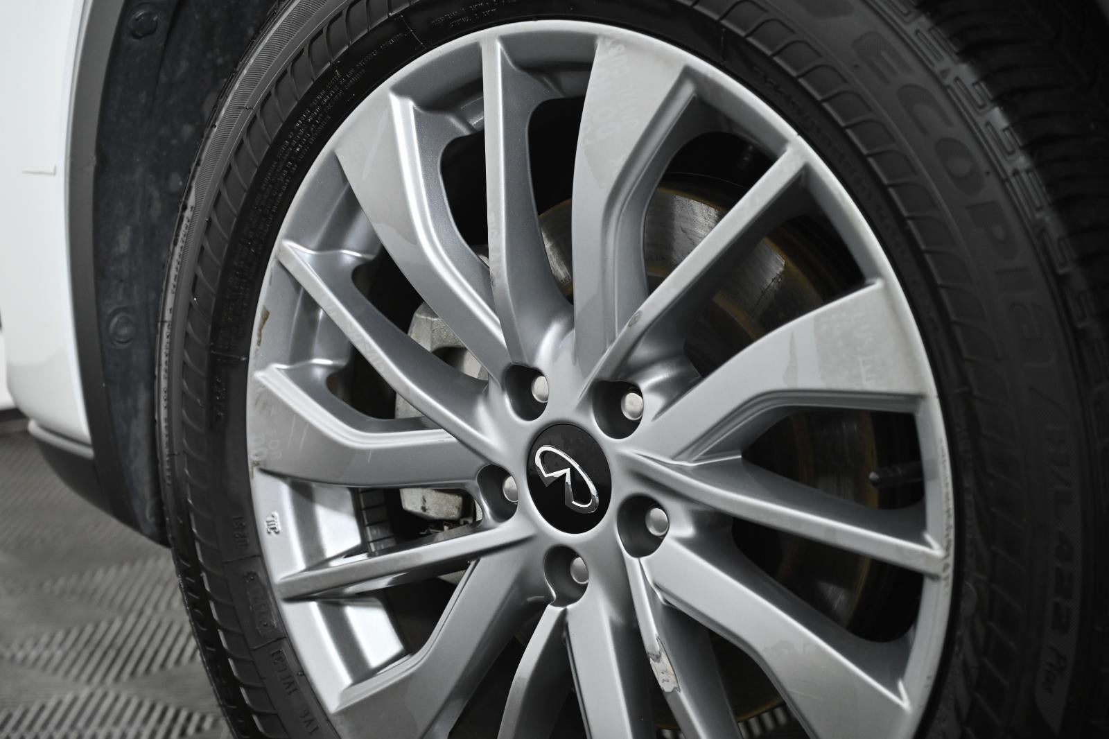 2024 INFINITI QX50 LUXE