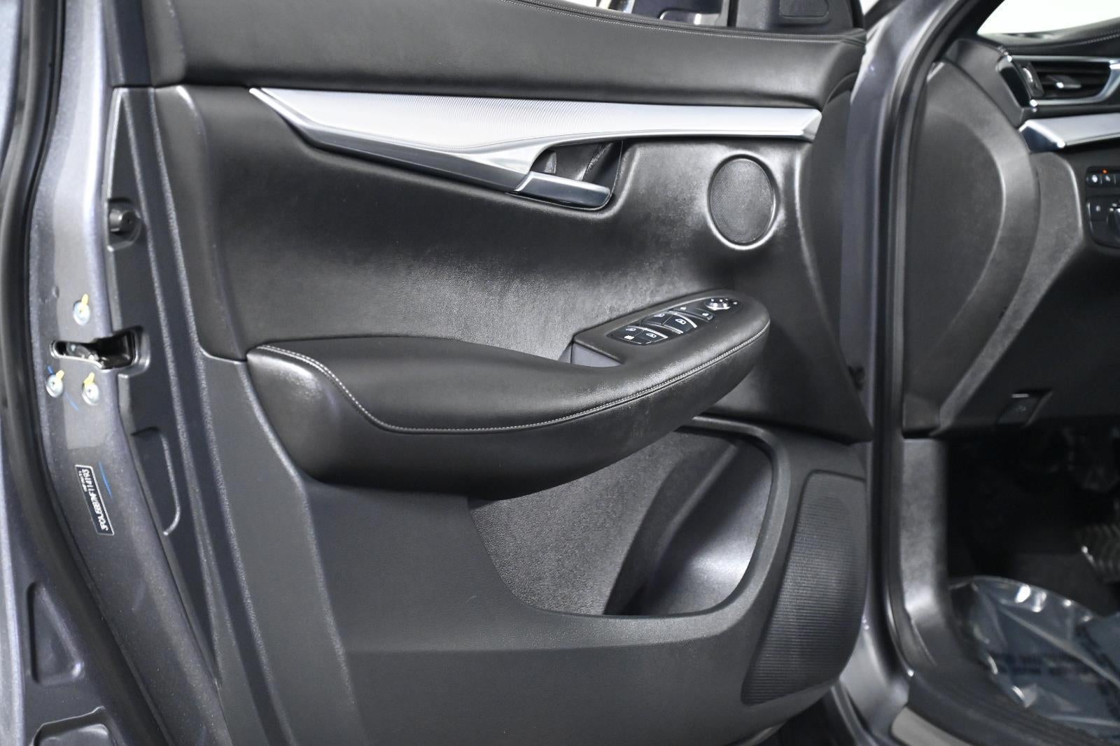 2021 INFINITI QX50 LUXE