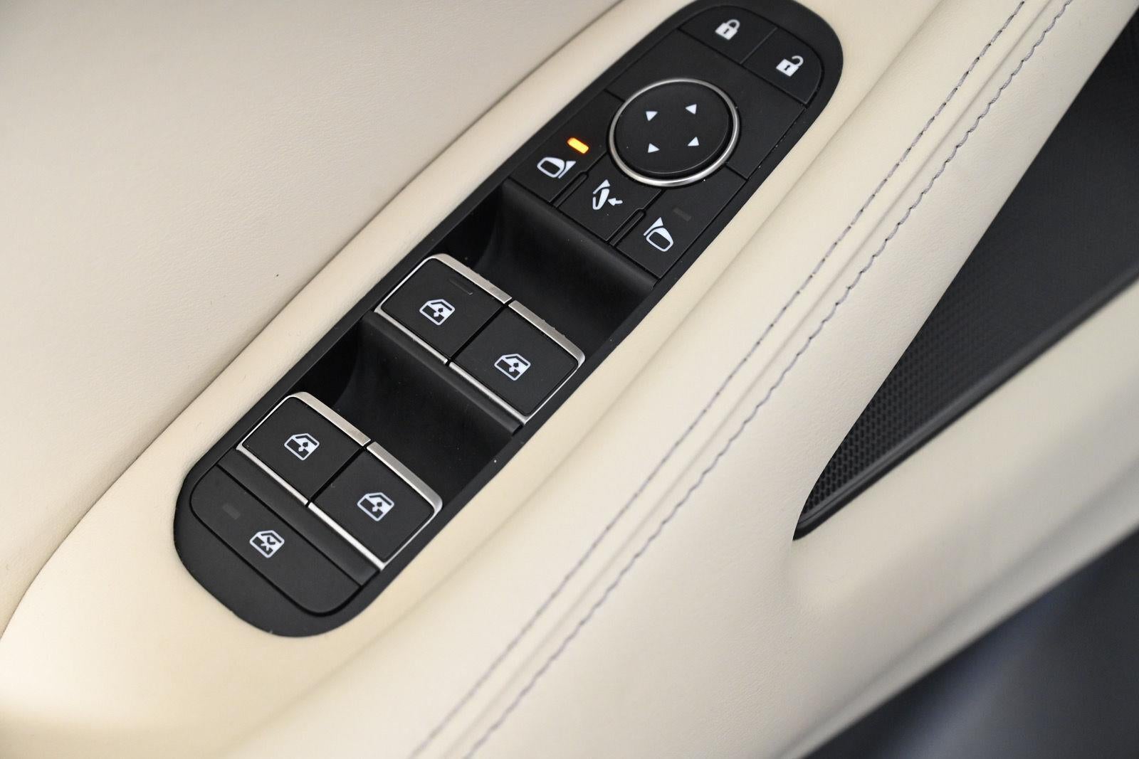 2022 INFINITI QX60 LUXE