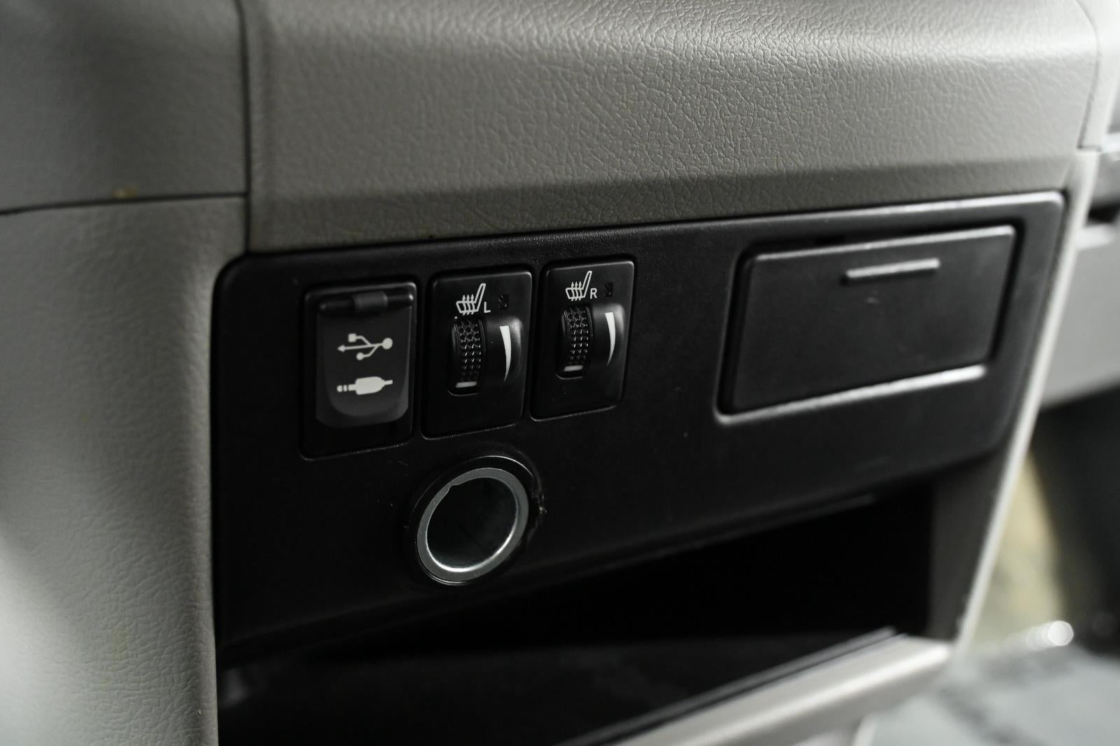 2017 Toyota Sienna XLE 8-Passenger