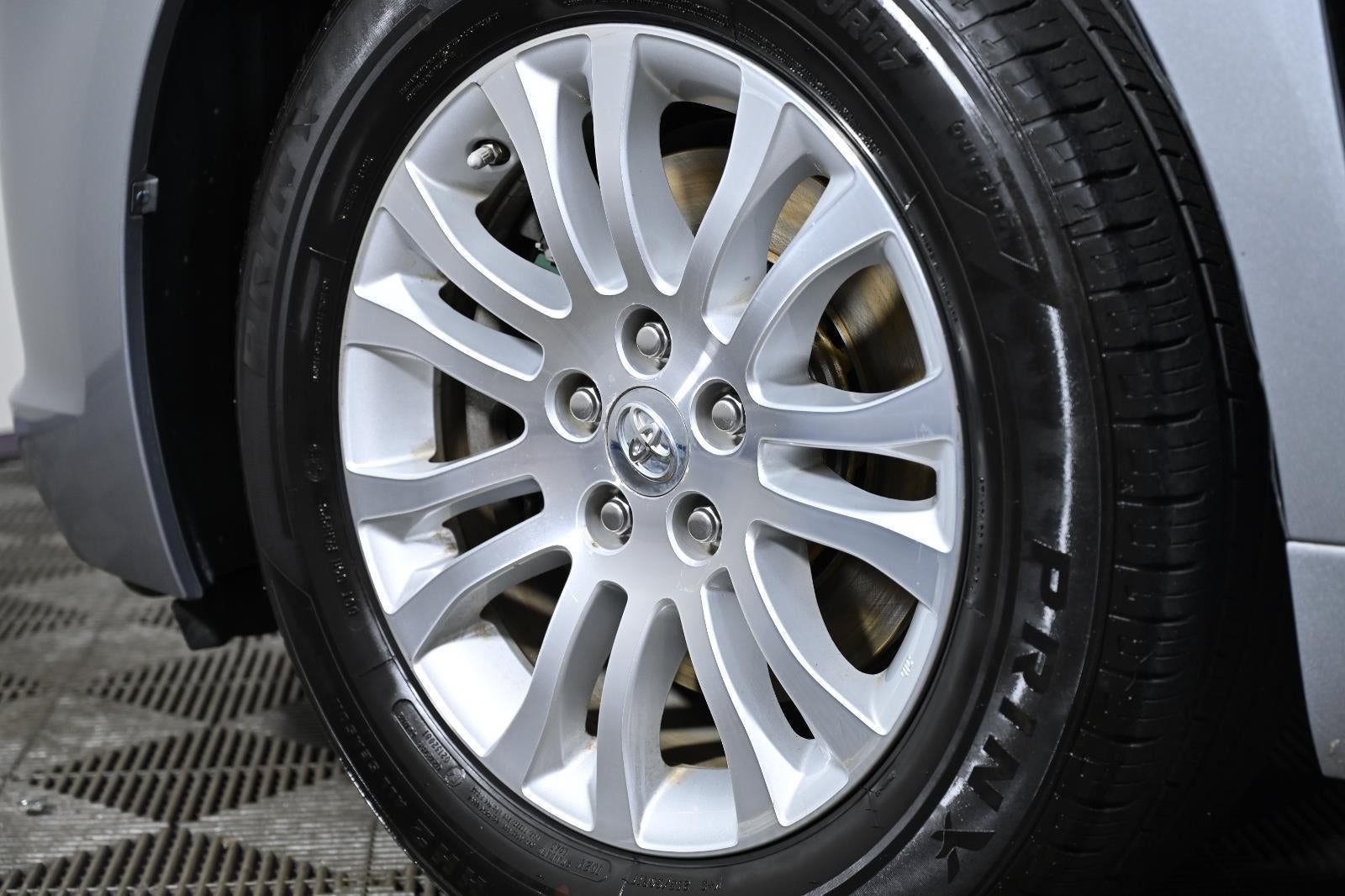 2017 Toyota Sienna XLE 8-Passenger