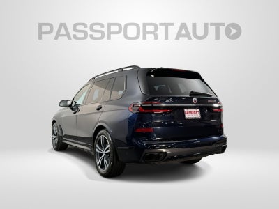 2023 BMW X7 M60i