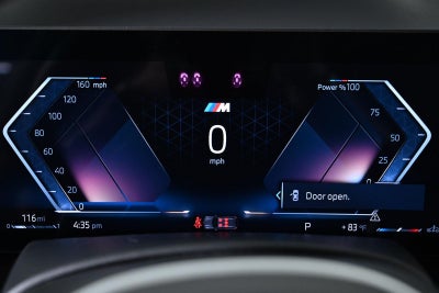 2023 BMW X7 M60i