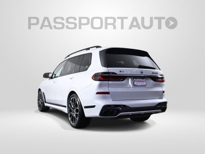 2023 BMW X7 M60i