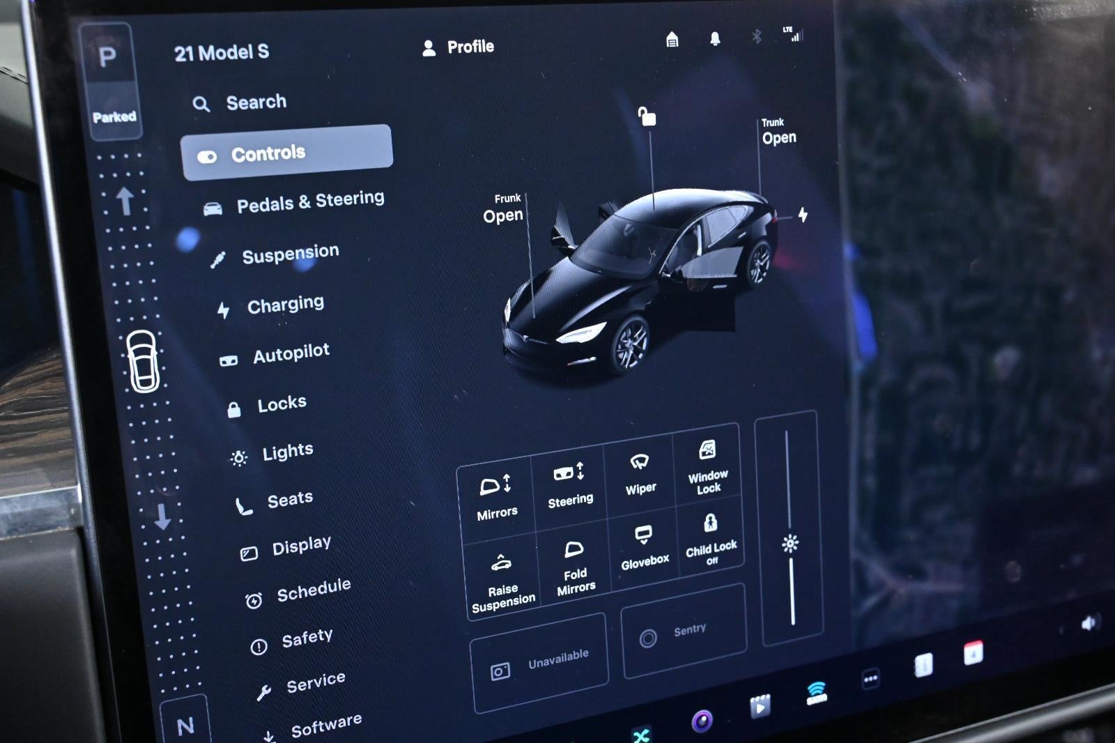 2021 Tesla Model S Plaid