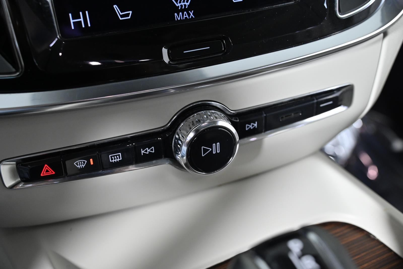 2021 Volvo S60 Momentum