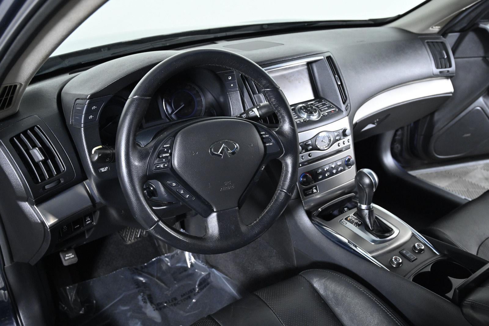 2013 INFINITI G37 Sedan x