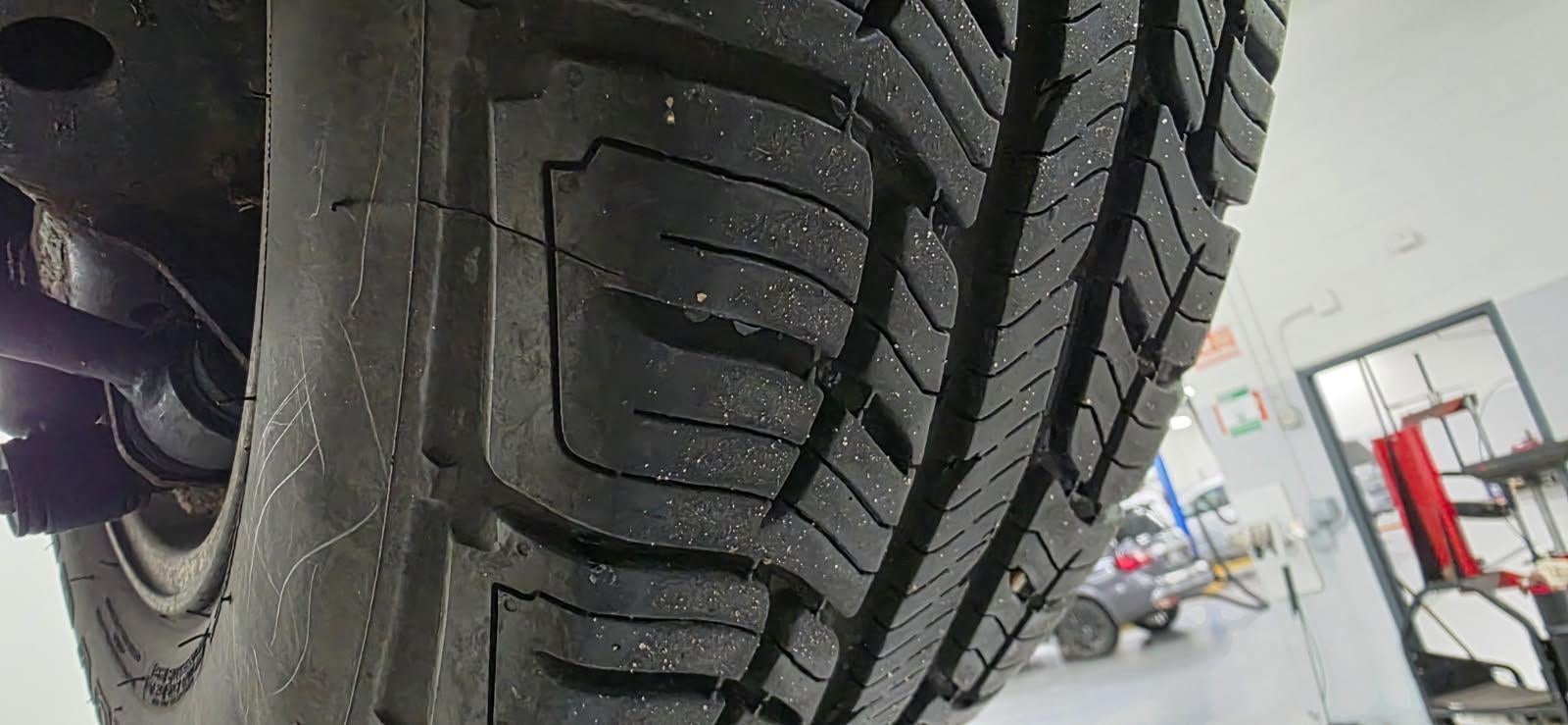 2002 Toyota RAV4 Base