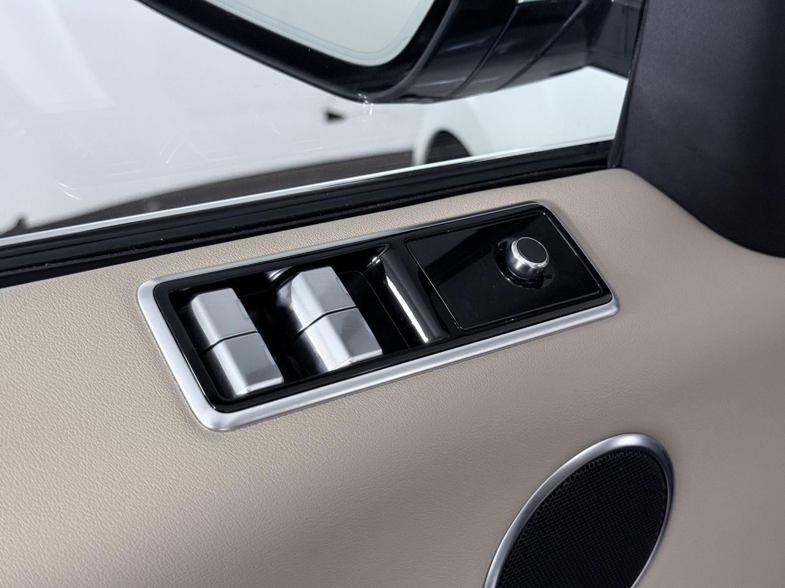 2020 Land Rover Range Rover Sport SE