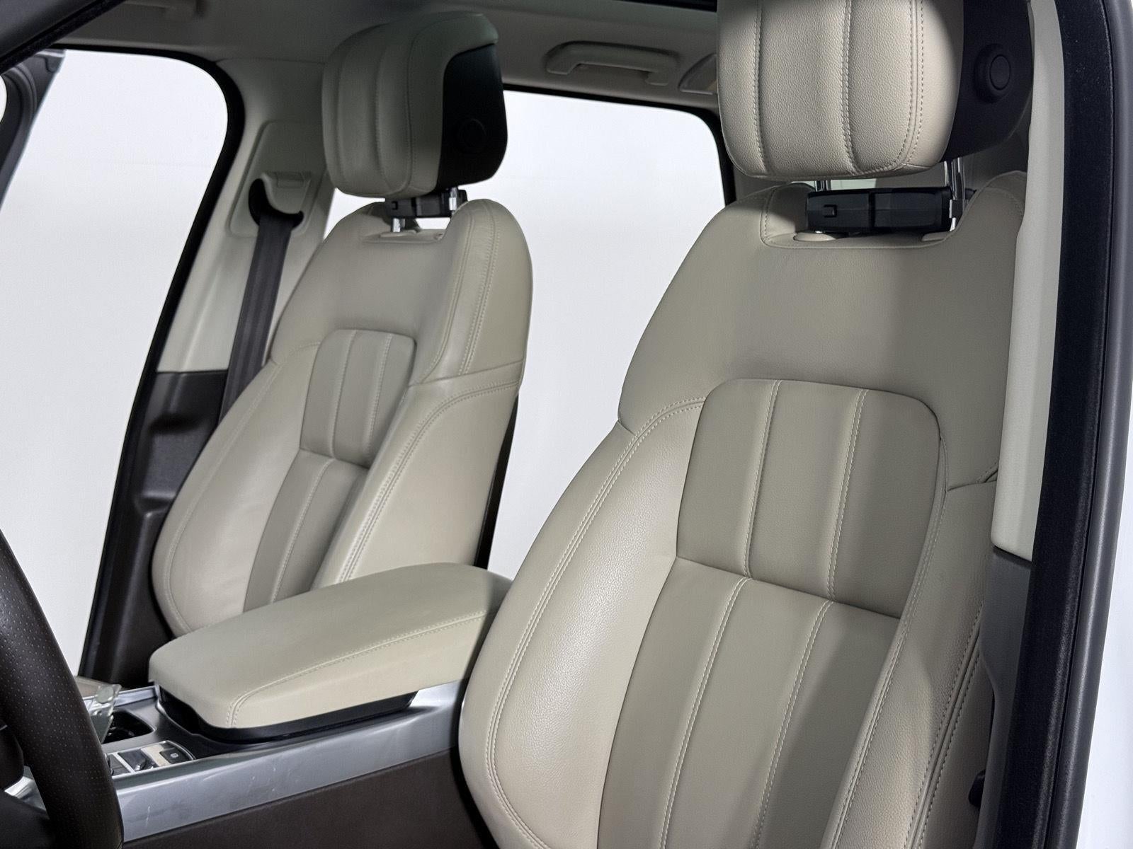2020 Land Rover Range Rover Sport SE
