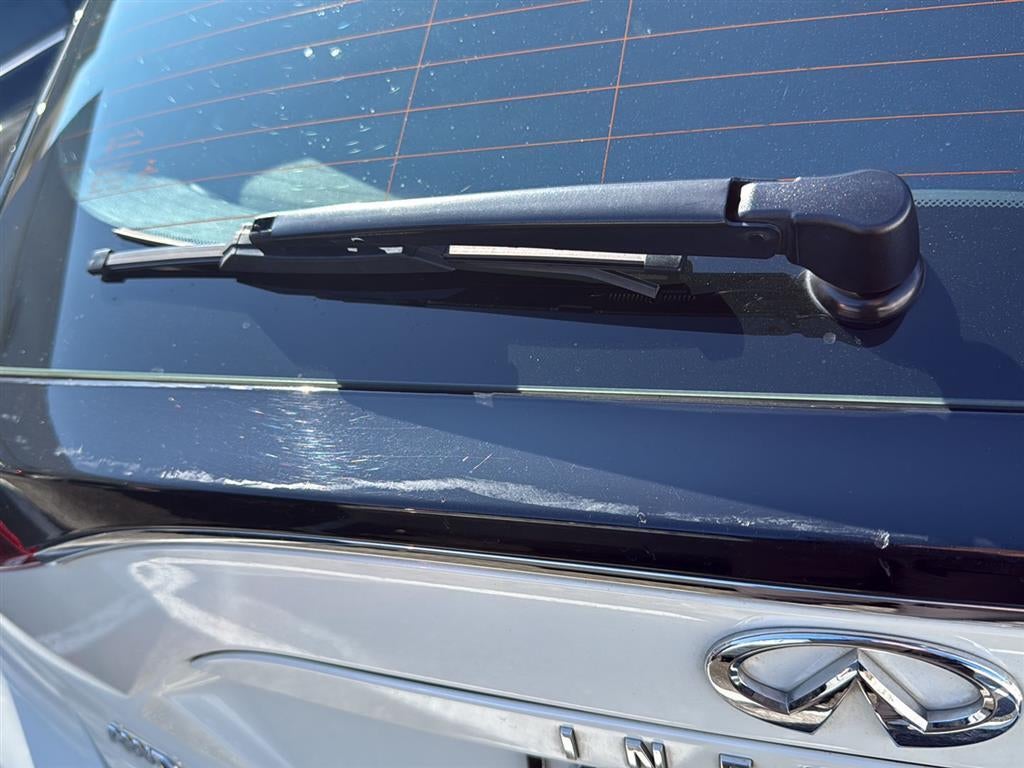 2019 INFINITI QX30 LUXE