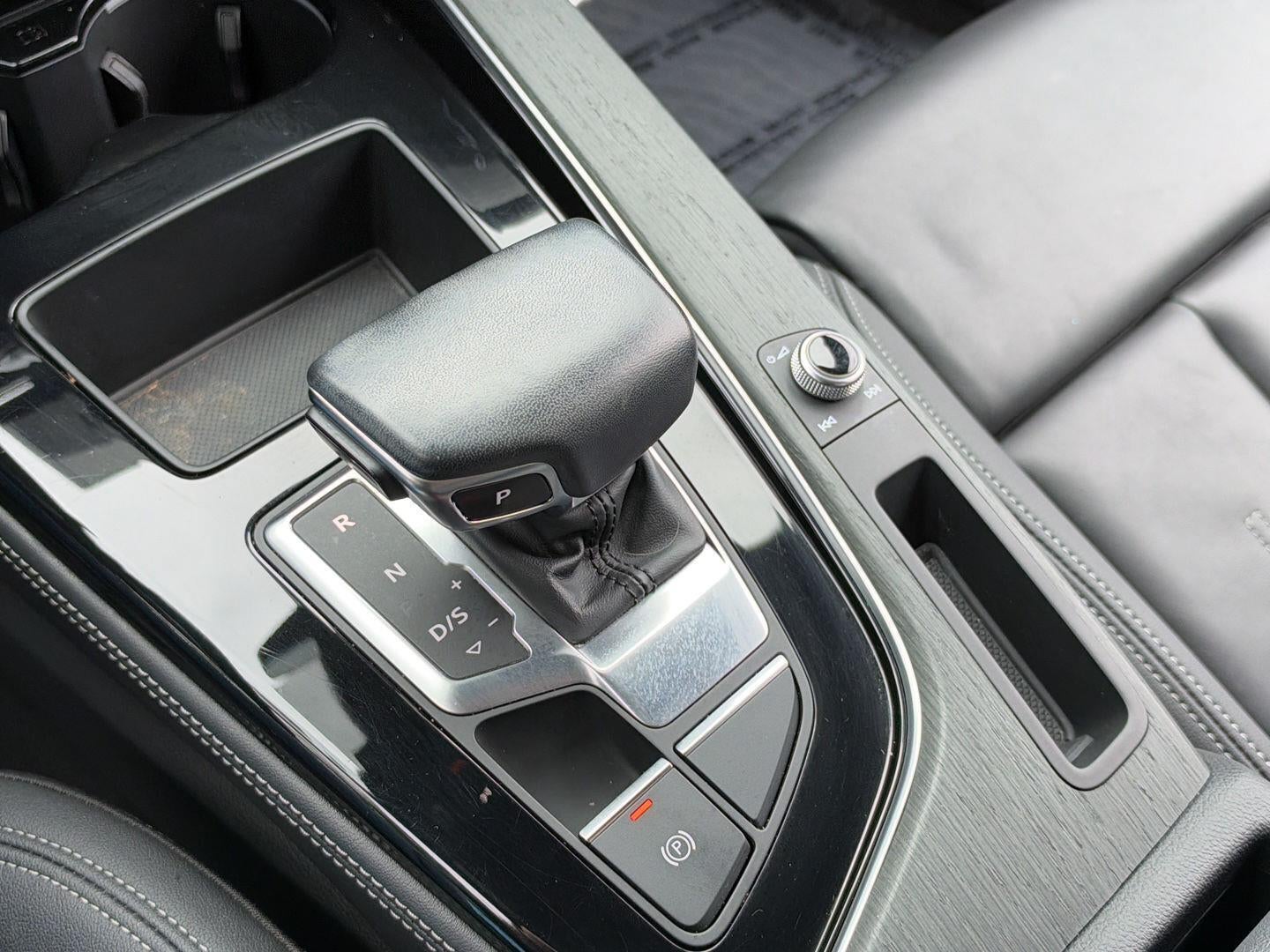2023 Audi A4 Sedan S line Premium Plus