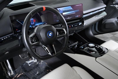 2024 BMW i5 M60