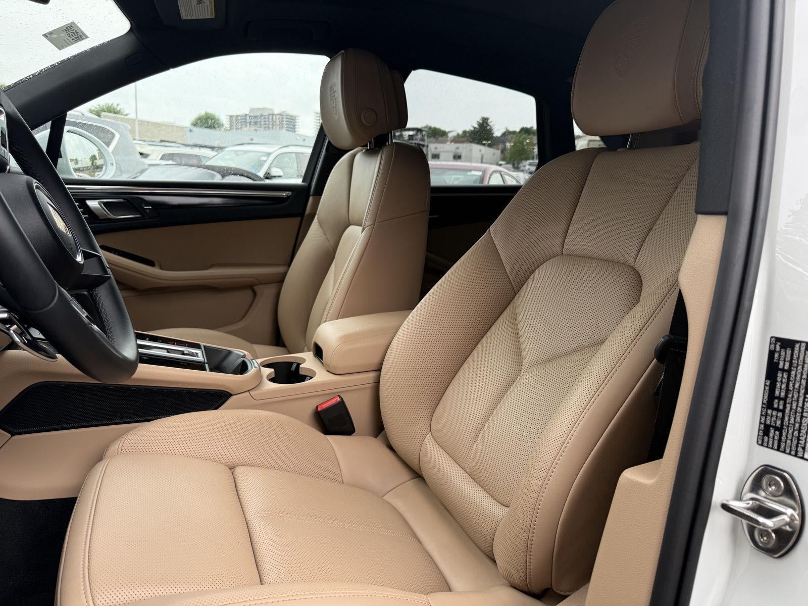 2025 Porsche Macan AWD